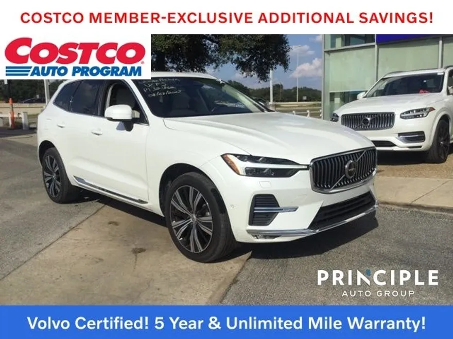 2023 Volvo XC60 B5 Plus photo 1