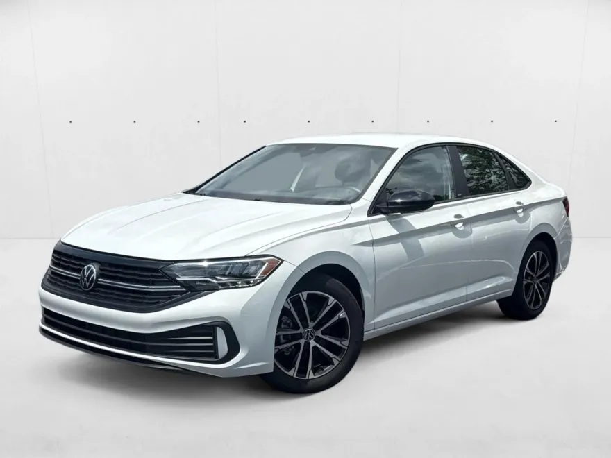 2024 Volkswagen Jetta Sport TSI photo 1