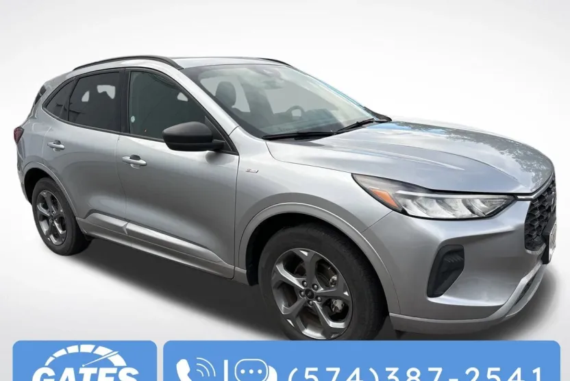 2024 Ford Escape ST-Line photo 1
