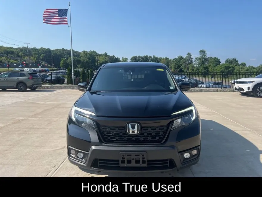 2019 Honda Passport Sport photo 1