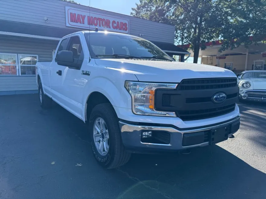 2020 Ford F-150 XLT photo 1