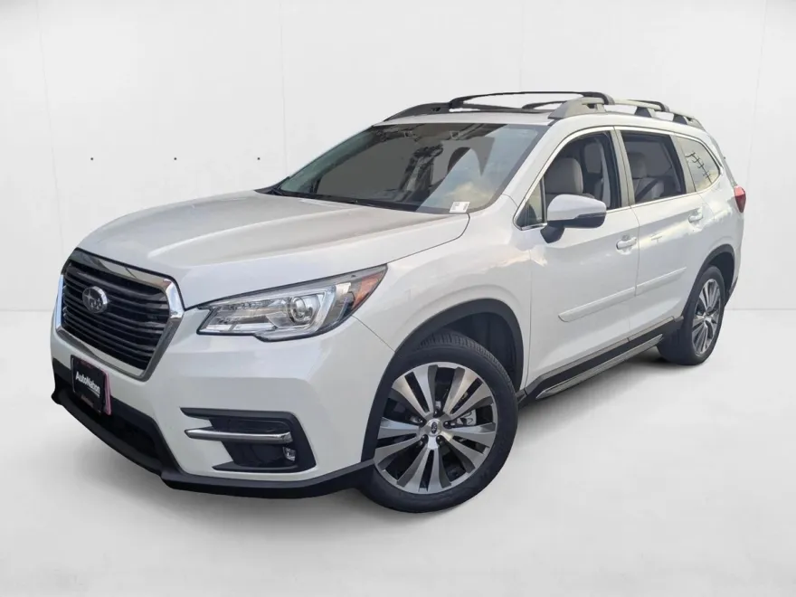 2022 Subaru Ascent Limited photo 1