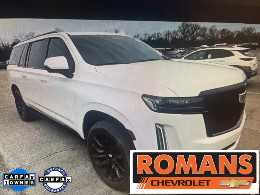 2023 Cadillac Escalade ESV Sport photo 1