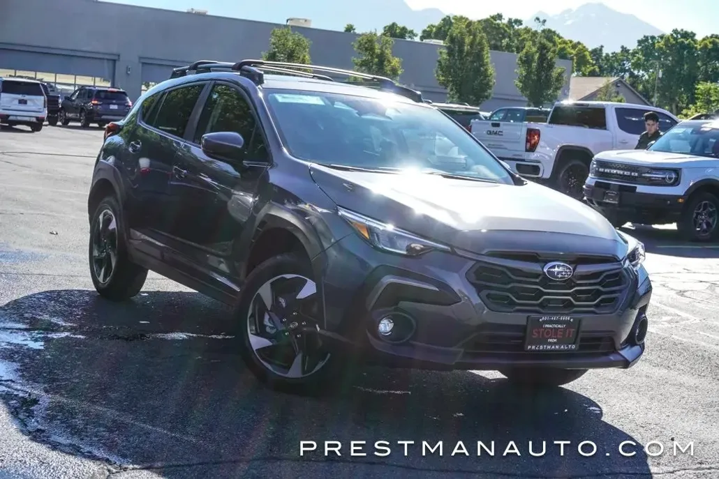 2024 Subaru Crosstrek Limited photo 1