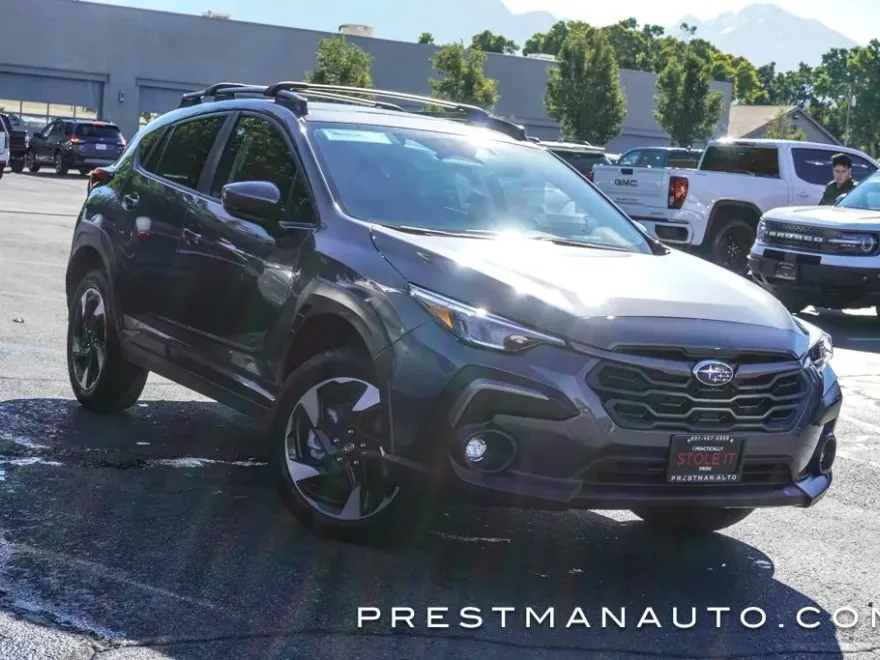 2024 Subaru Crosstrek Limited photo 1