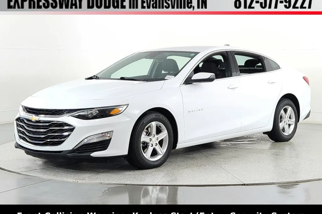 2024 Chevrolet Malibu LS photo 1