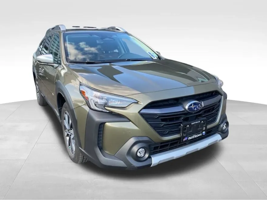 2023 Subaru Outback Touring XT photo 1