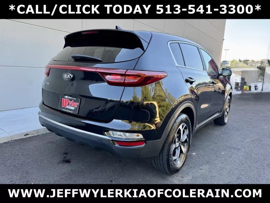 2022 Kia Sportage LX photo 1