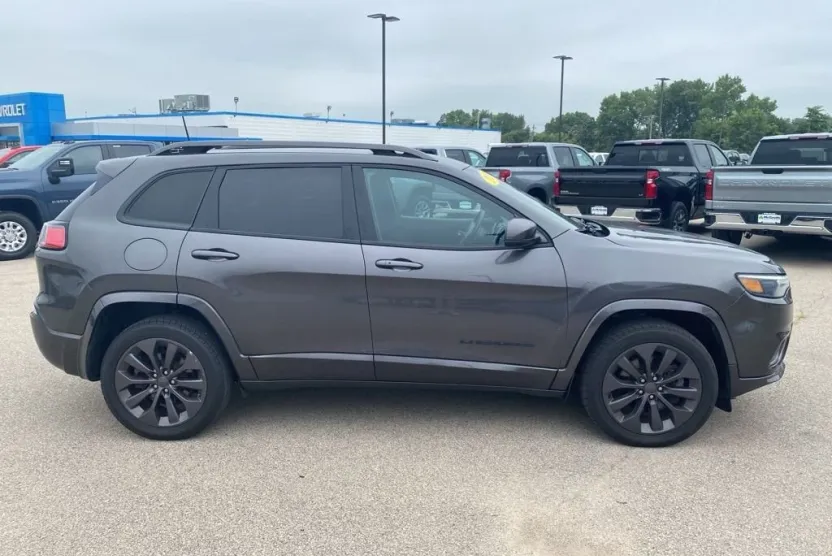 2019 Jeep Cherokee High Altitude photo 1