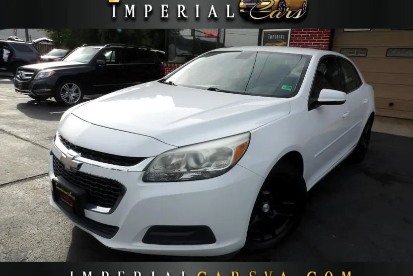 2015 Chevrolet Malibu 1LT photo 1