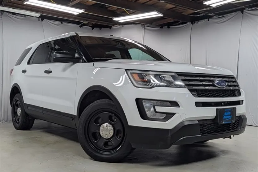 2017 Ford Explorer photo 1