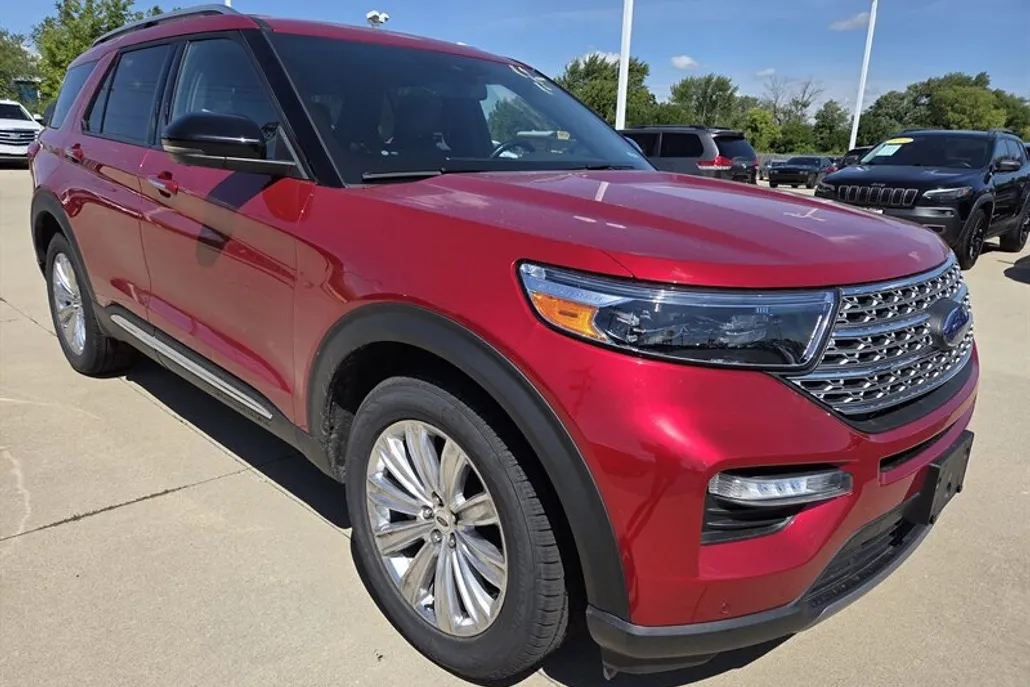 2020 Ford Explorer Limited photo 1