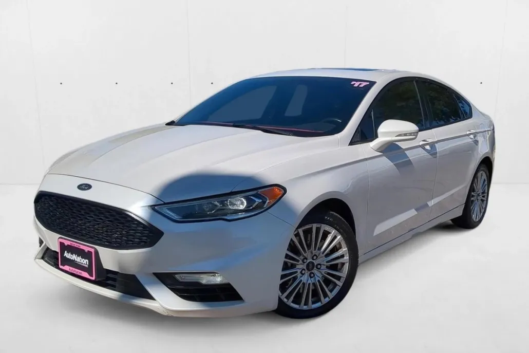 2017 Ford Fusion Sport photo 1