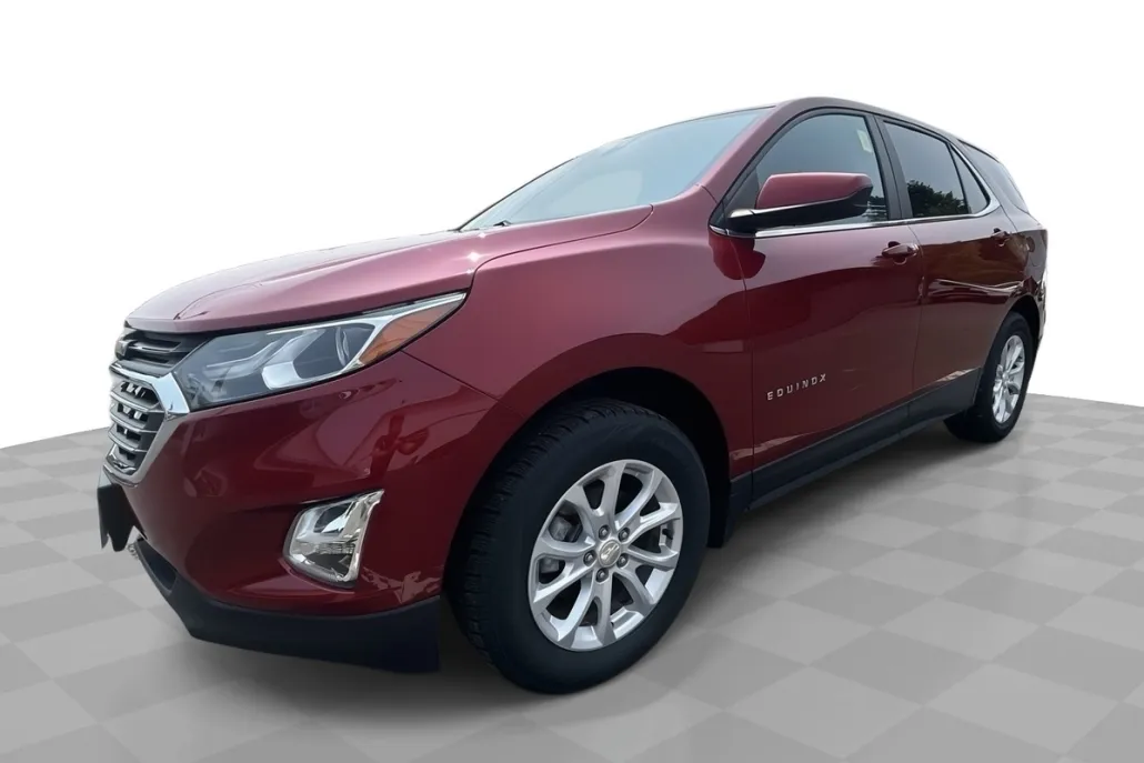 2021 Chevrolet Equinox LT photo 1