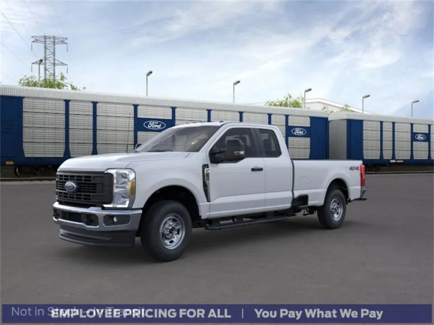 2025 Ford F-250 photo 1