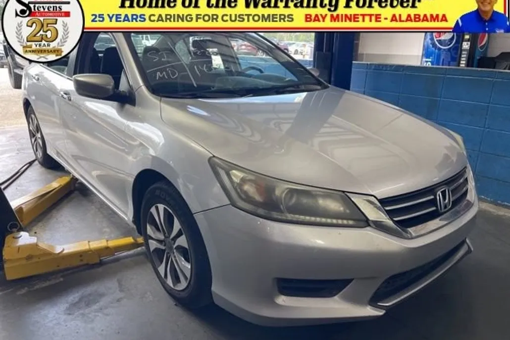 2014 Honda Accord LX photo 1