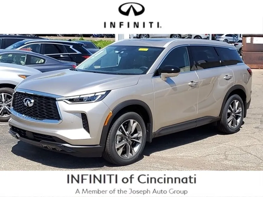2025 Infiniti QX60 Luxe photo 1