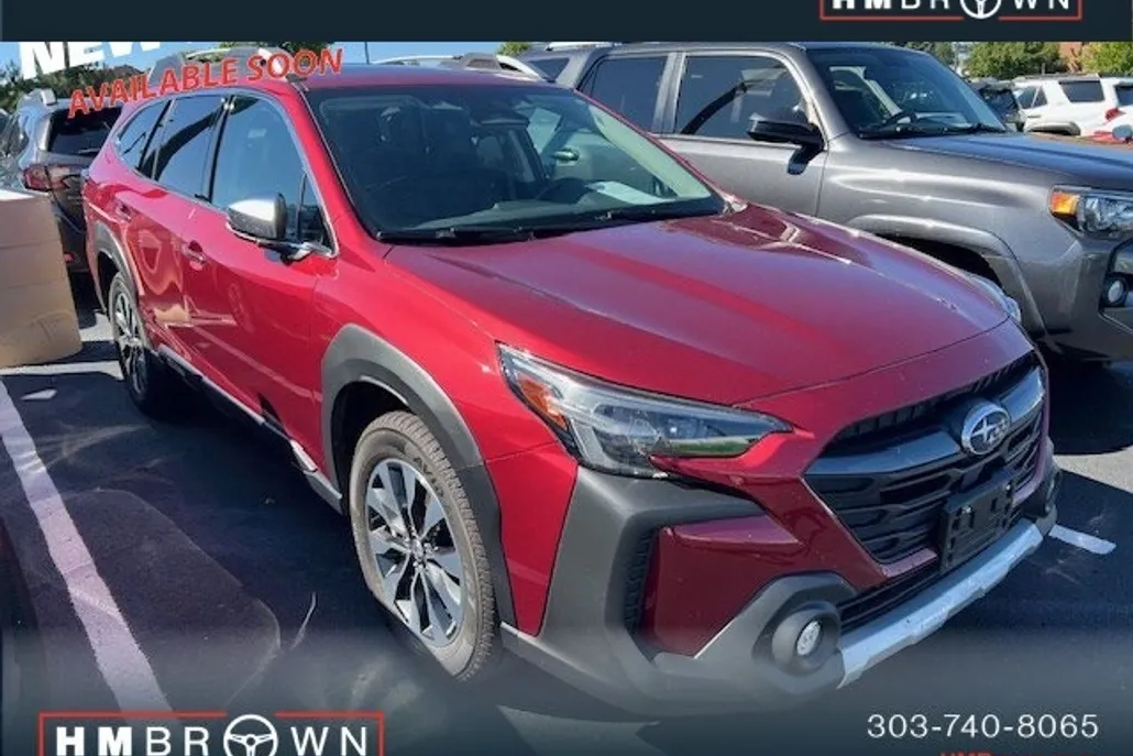 2023 Subaru Outback Touring photo 1