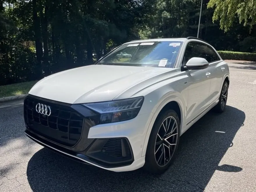 2019 Audi Q8 line Premium Plus photo 1