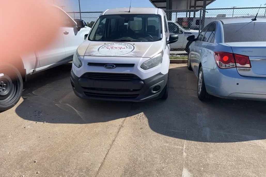 2017 Ford Transit Van XL photo 1