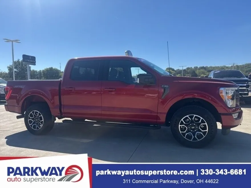 2022 Ford F-150 XLT photo 1
