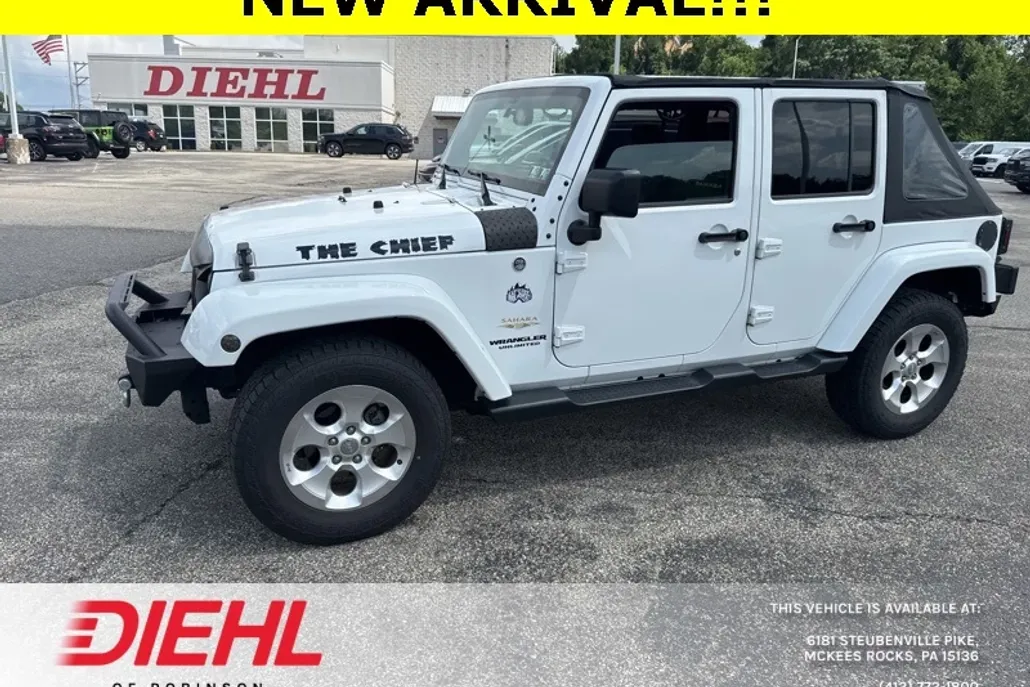 2015 Jeep Wrangler Unlimited Sahara photo 1
