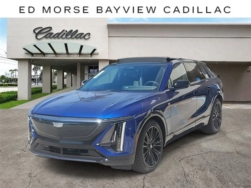2025 Cadillac Lyriq Sport photo 1