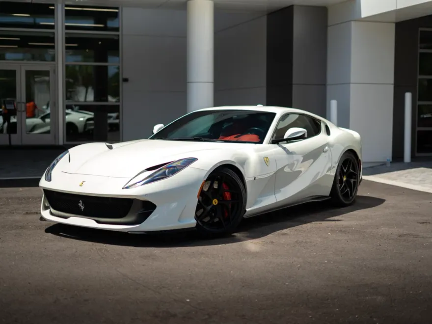 2018 Ferrari 812 Superfast photo 1
