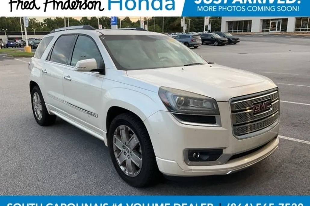 2013 Gmc Acadia Denali photo 1
