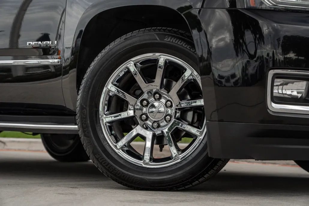 2020 Gmc Yukon Denali photo 1