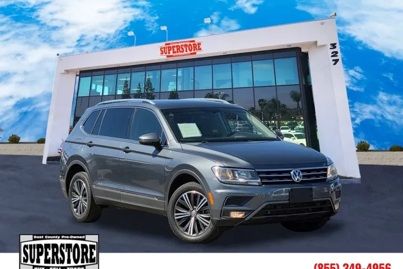 2019 Volkswagen Tiguan SEL photo 1