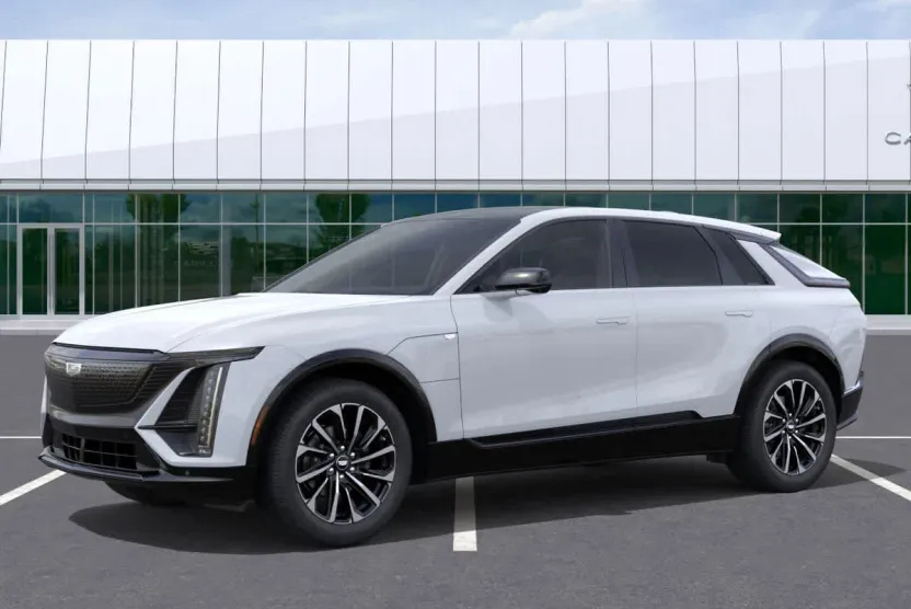 2026 Cadillac Lyriq Sport photo 1