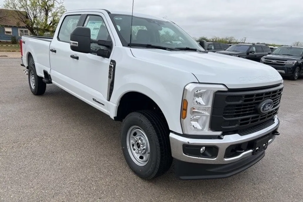 2025 Ford F-250 XL photo 1