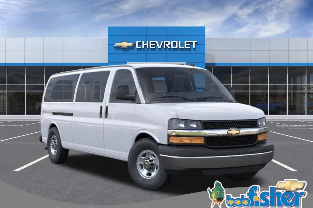 2024 Chevrolet Express Cargo 3500 photo 1
