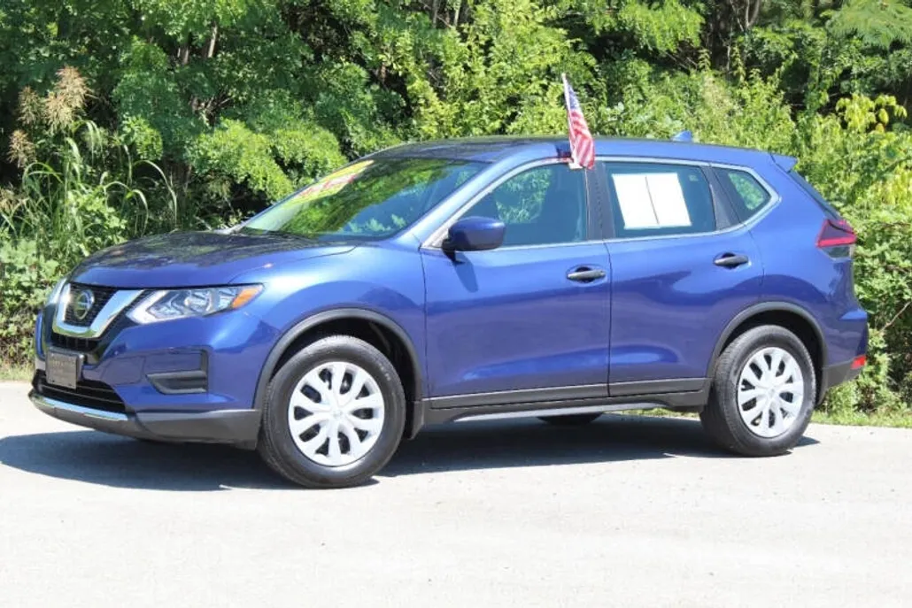 2020 Nissan Rogue S photo 1