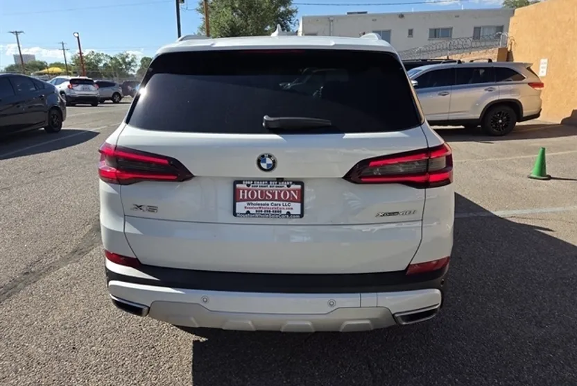 2022 Bmw X5 xDrive40i photo 1