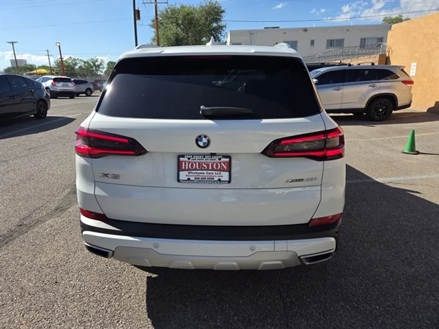 2022 Bmw X5 xDrive40i photo 1