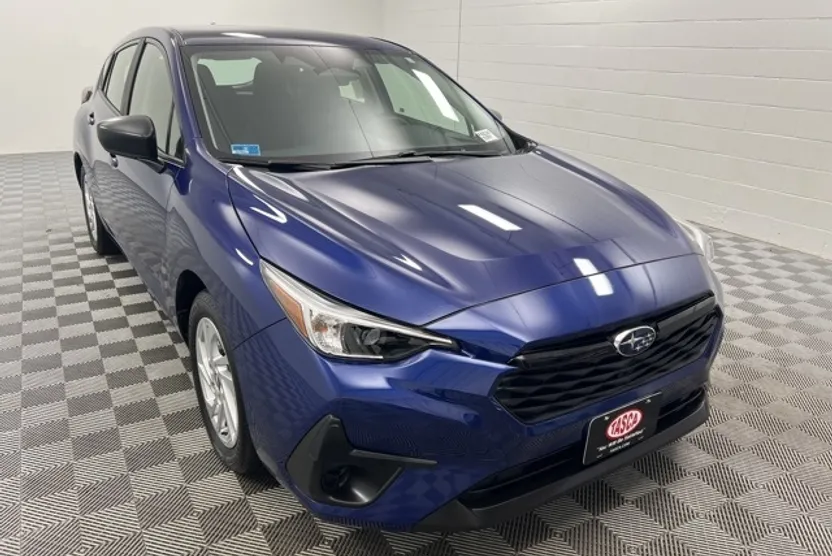 2024 Subaru Impreza Base photo 1