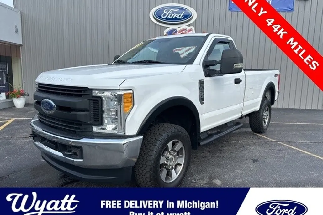 2017 Ford F-250 XL photo 1