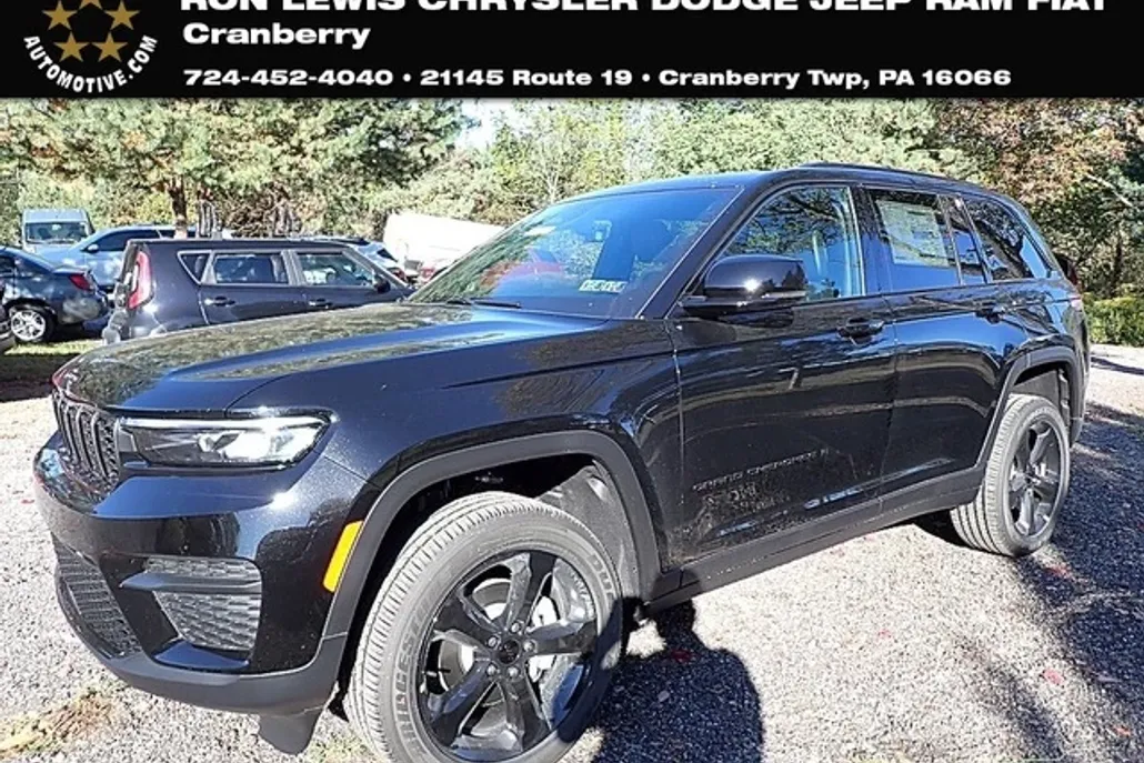 2025 Jeep Grand Cherokee Altitude photo 1