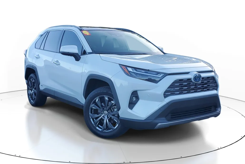 2024 Toyota RAV4 Hybrid Limited photo 1