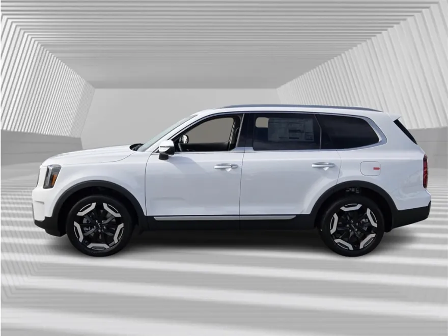 2025 Kia Telluride S photo 1