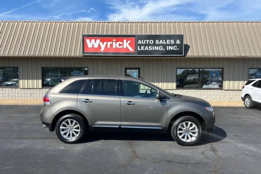 2012 Lincoln MKX Base photo 1