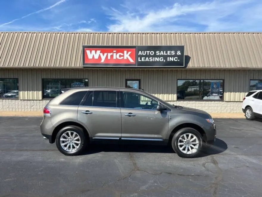 2012 Lincoln MKX Base photo 1