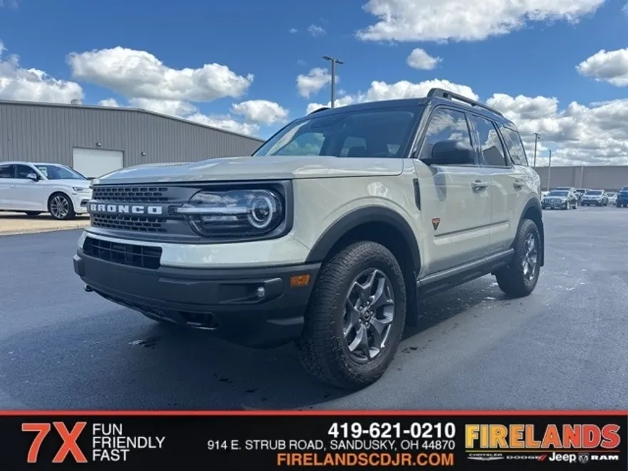 2024 Ford Bronco Sport Badlands photo 1