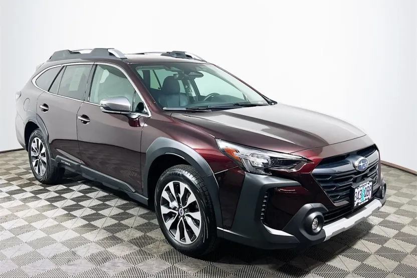 2025 Subaru Outback Touring XT photo 1