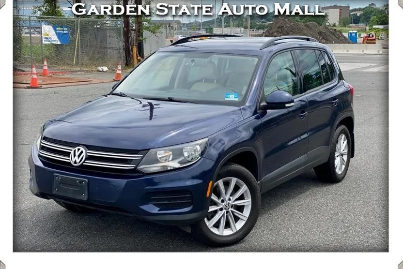 2015 Volkswagen Tiguan SE photo 1