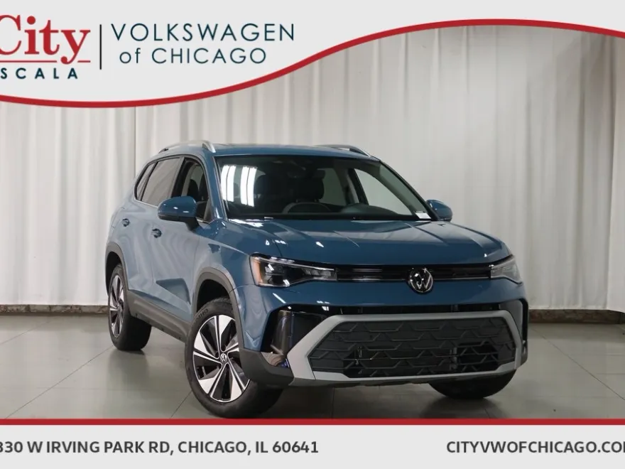 2025 Volkswagen Taos SE photo 1