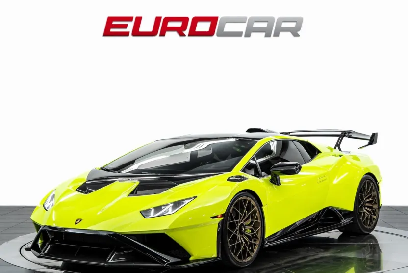 2023 Lamborghini Huracan STO photo 1