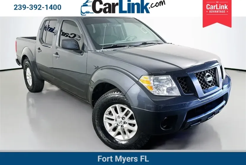 2015 Nissan Frontier SV photo 1